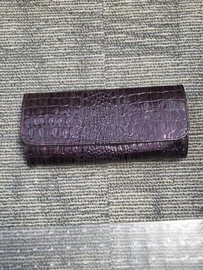 Kirkland Signature Croc-Embossed Purple Makeup Brush Case